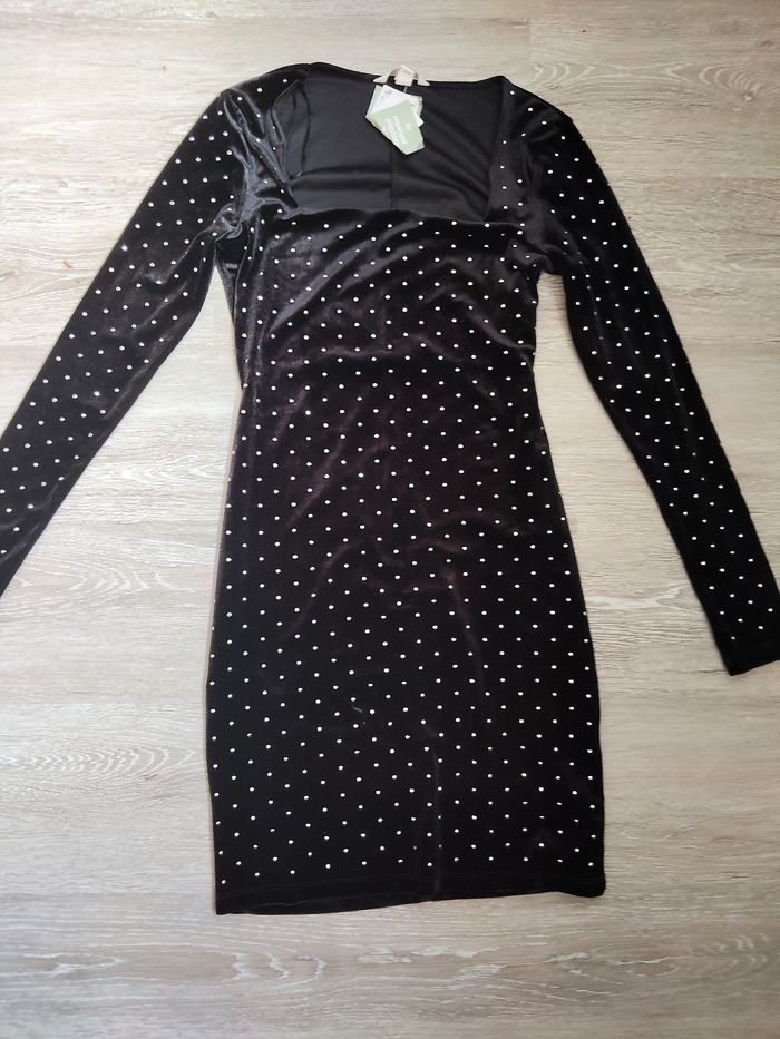 Robe à strass