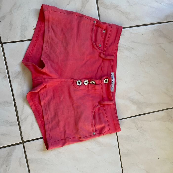 Short rose