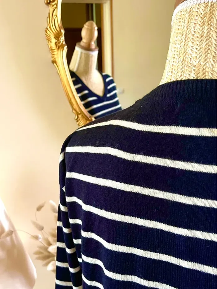 Pull marin col v rayures noir blanc coupe droite manches longues casual chic intemporel - photo numéro 6