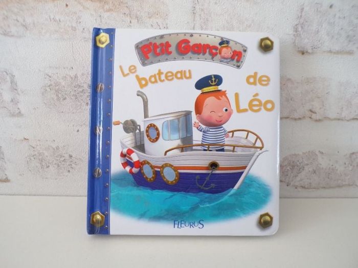 Livre - P'tit garçon - Le bateau de Léo