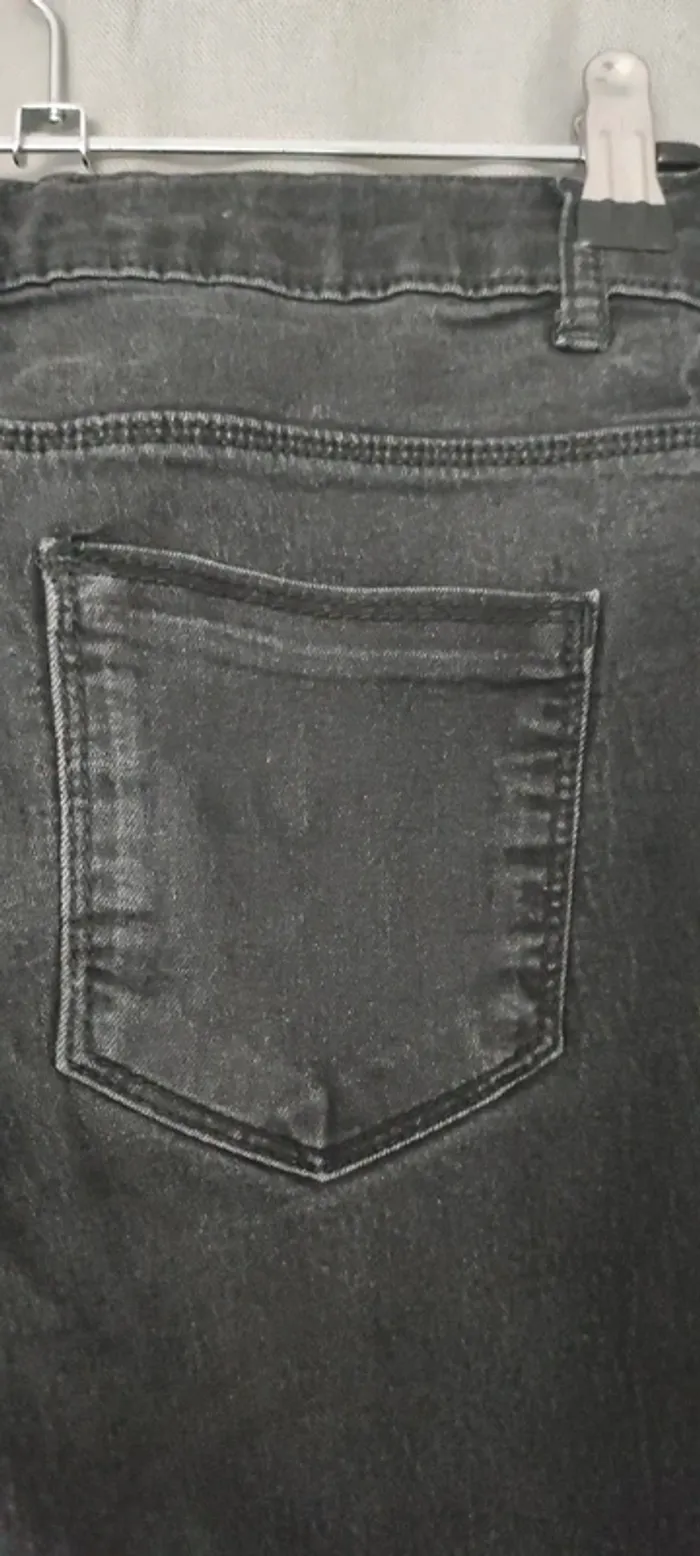 Jean skinny noir - photo numéro 12