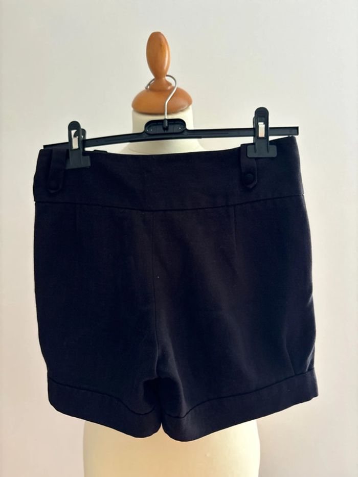 Short femme taille S de marque Cachecache - photo numéro 3