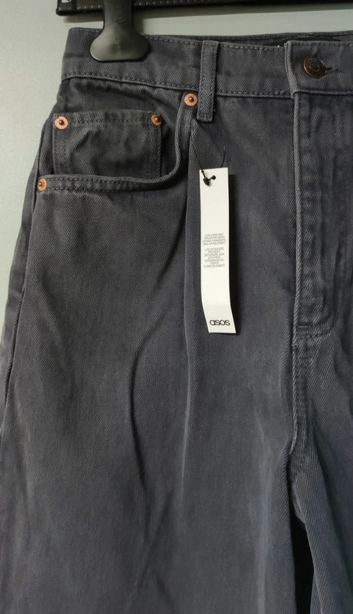 Jean mom gris/reflets lilas Asos - photo numéro 6