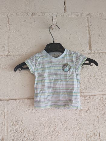 Tee-shirt Kitchoun taille 3 mois très bon état