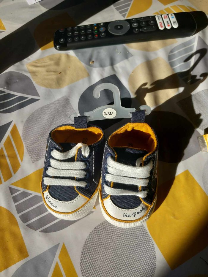 Baskets bébé 0/3 mois Winnie et Tigrou - photo numéro 2