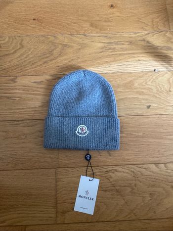 Bonnet Moncler