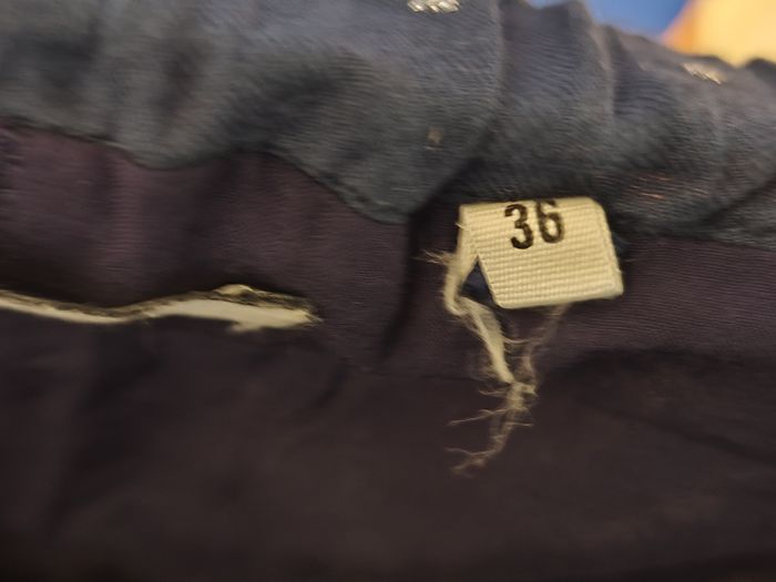 Jupe Naf Naf 36 doublée marine - photo numéro 5