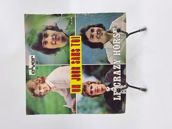 Vinyle 45 tours Le Crazy Horse : Un Jour Sans Toi avec fourreau