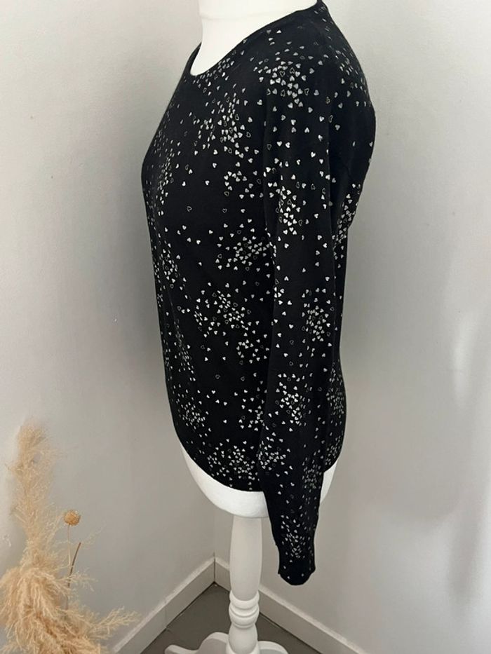 Pull fin noir avec cœurs Karl Marc John S comme neuf - photo numéro 3