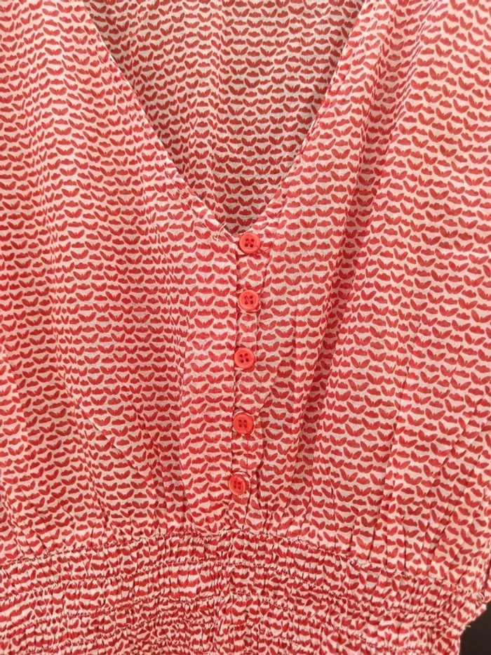 Petit haut rouge et blanc Burton of london taille S/M - photo numéro 2