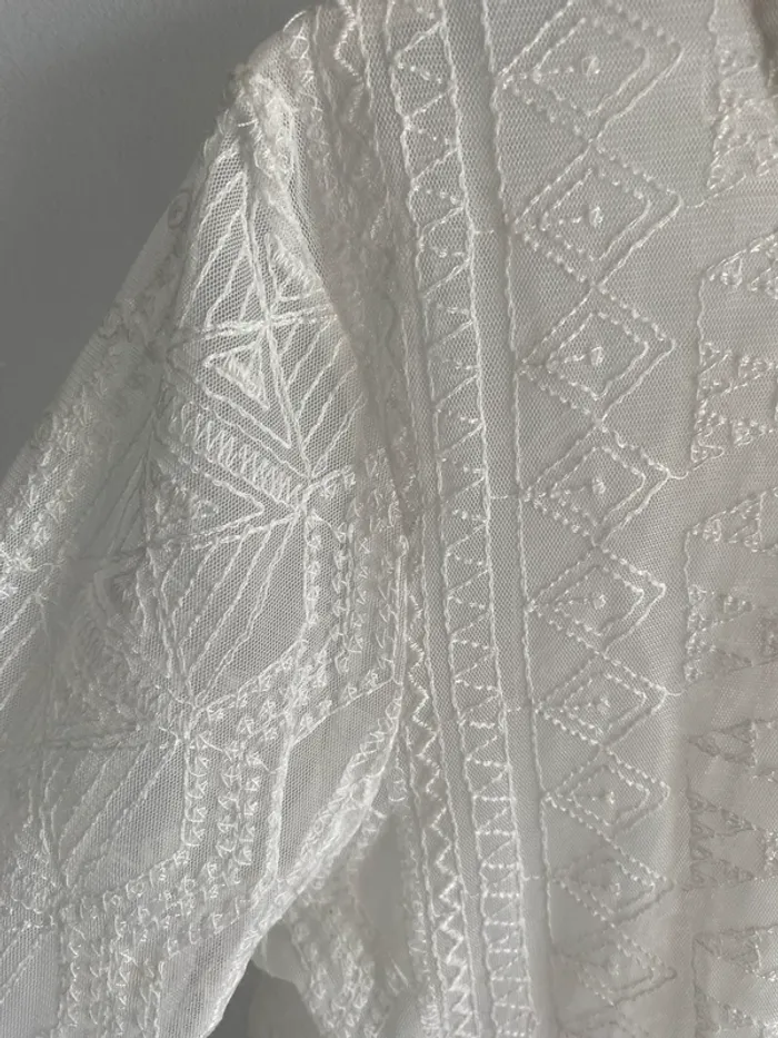 Haut manche longue avec broderie kiabi blanc transparent - photo numéro 2