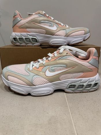 📣 À vendre : Nike Zoom Air Fire Barely Rose– Taille 44,5 📣