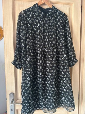 Robe Uniqlo col Claudine taille M