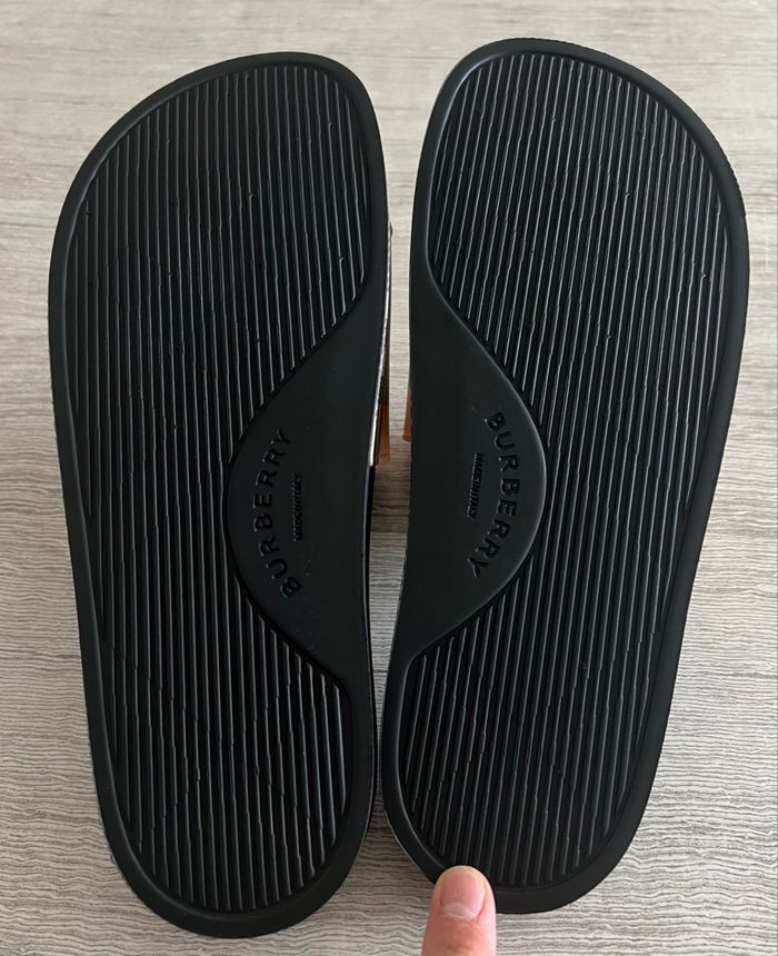 Claquette Burberry - photo numéro 7