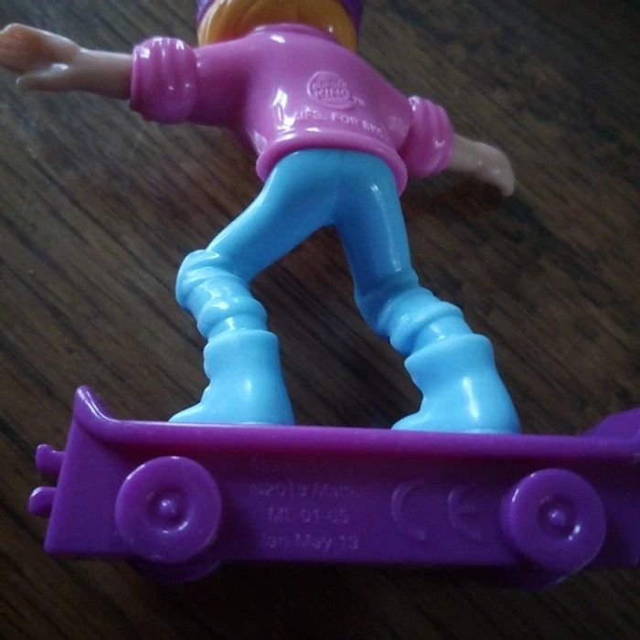 Figurine barbie - photo numéro 3