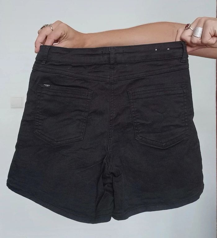Short jean noir court évasé basique taille 36 - photo numéro 3
