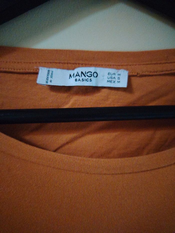 T shirt moutarde - photo numéro 2