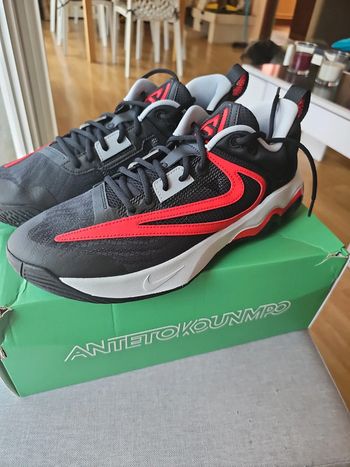 🔥Giannis Immortality 3 Black/University Red T 44.5🏀