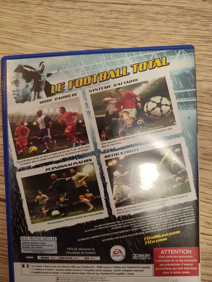 FIFA 06 ps2 - photo numéro 2