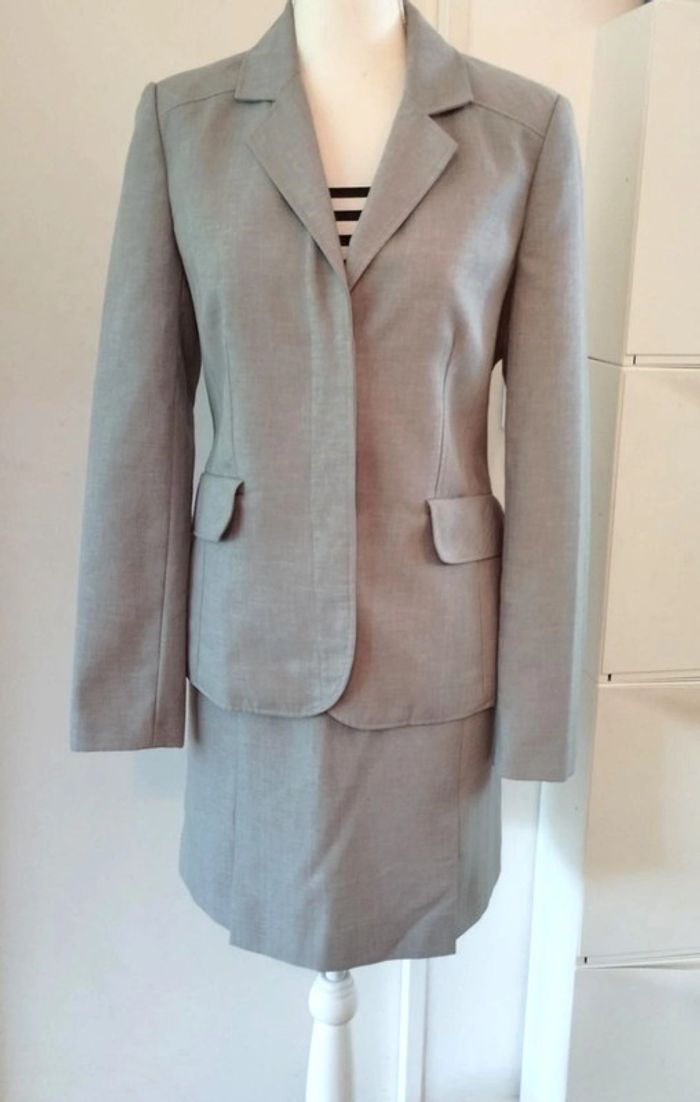 Tailleur jupe gris Etam 40 - photo numéro 2