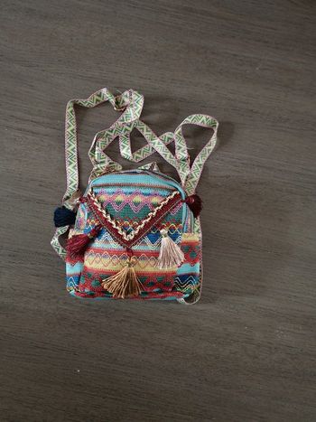 Mini sac a dos coloré pompons