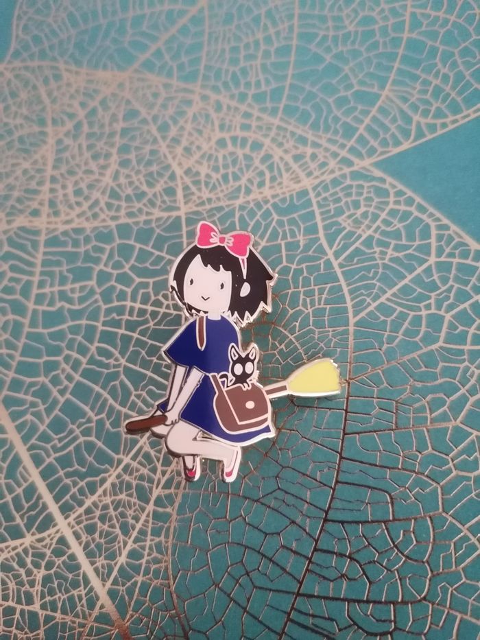 Pin's kiki la petite sorcière