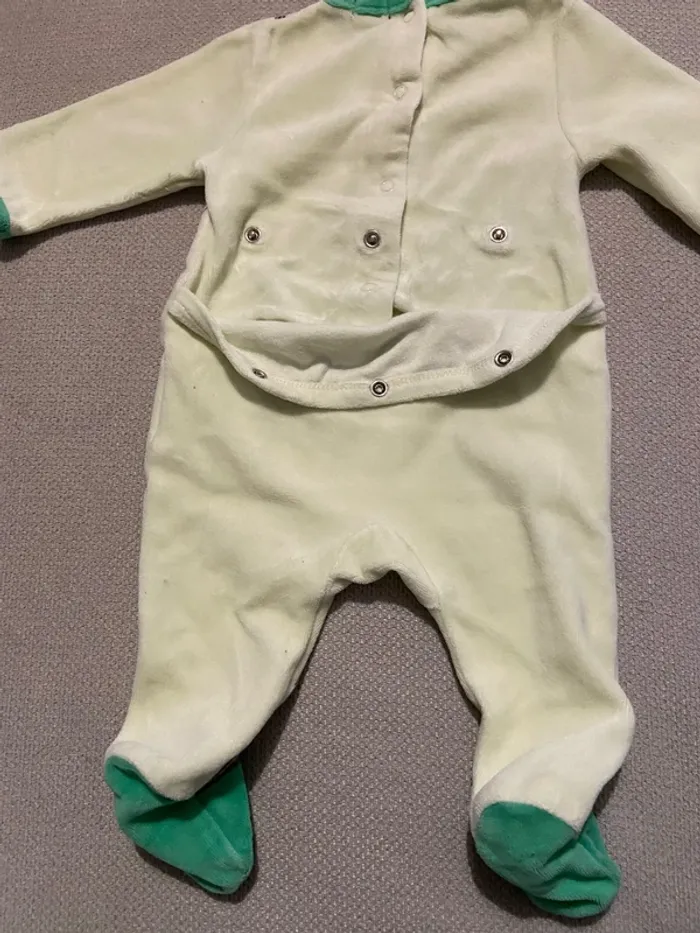 Pyjama chaud Kiabi taille 3 mois très bon état - photo numéro 2
