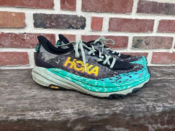 Hoka Speedgoat 6 taille 42,5