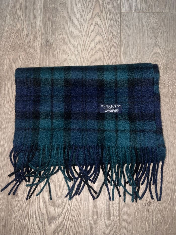 Écharpe à carreaux Burberry bleu marine/vert moderne