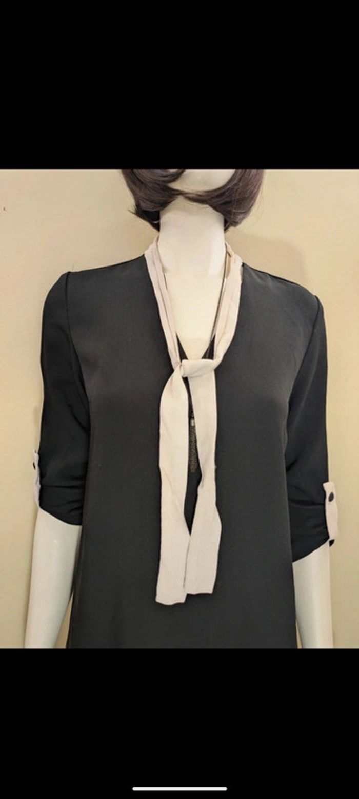 Robe légère noire et blanc Zara 36 - photo numéro 4