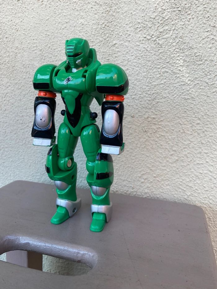 Figurine Power Rangers jungle fury vert - photo numéro 7