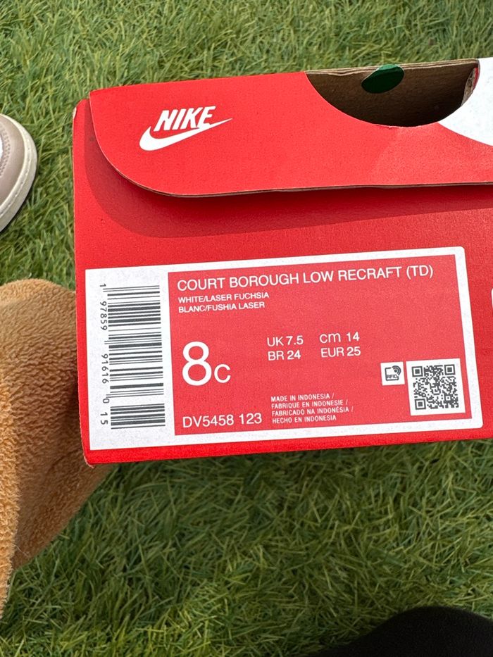 Baskets à scratch Nike - photo numéro 3