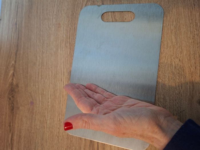 Petite Planche à découper neuve juste lavée 29x20 cm - photo numéro 2