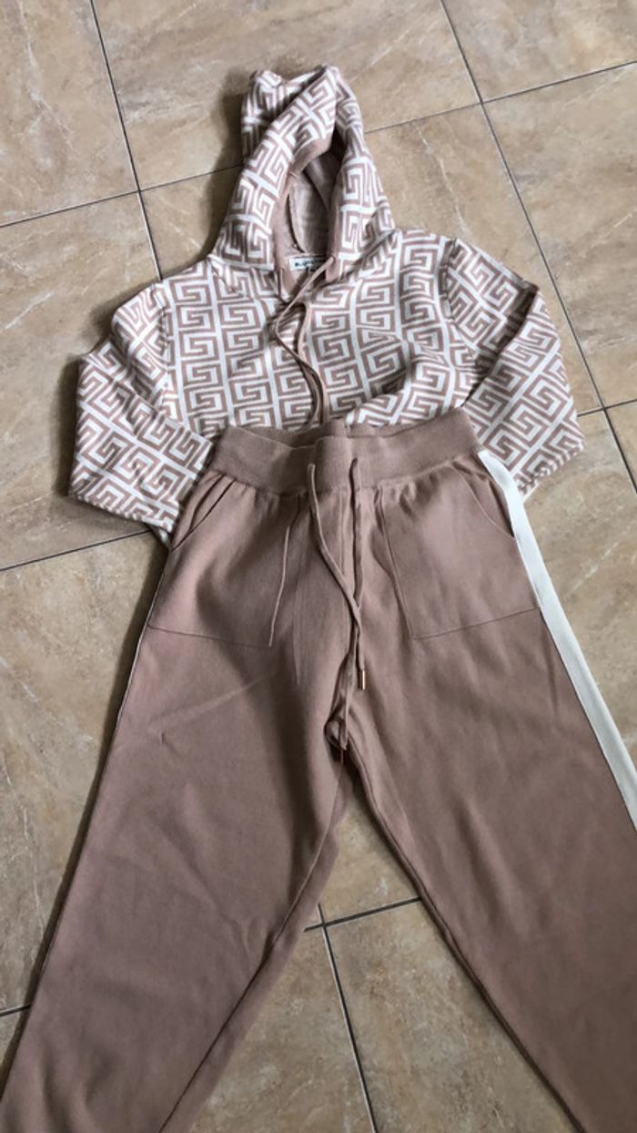 Ensemble - photo numéro 5