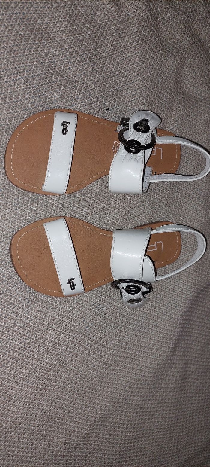 Chaussure nu pied fille