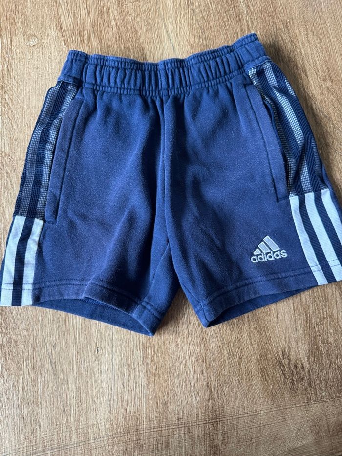Short Adidas