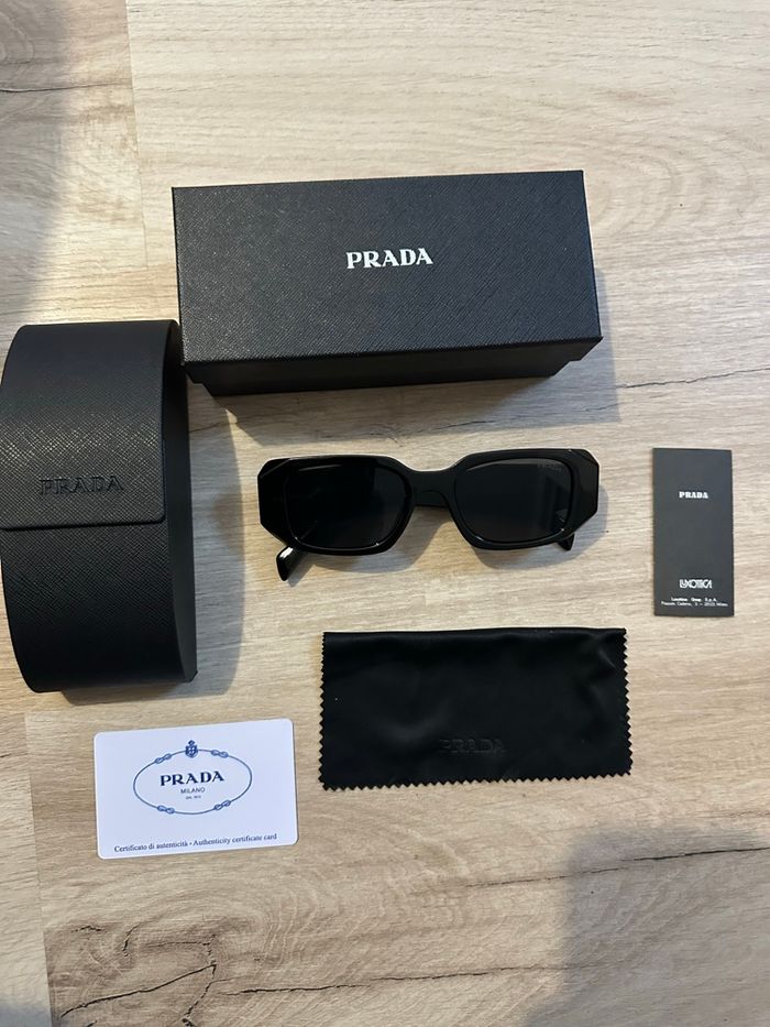 Lunettes Prada - photo numéro 5
