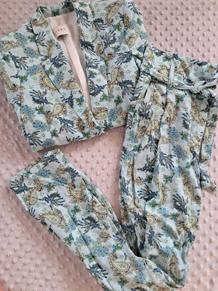 Tailleur IKKS taille 36