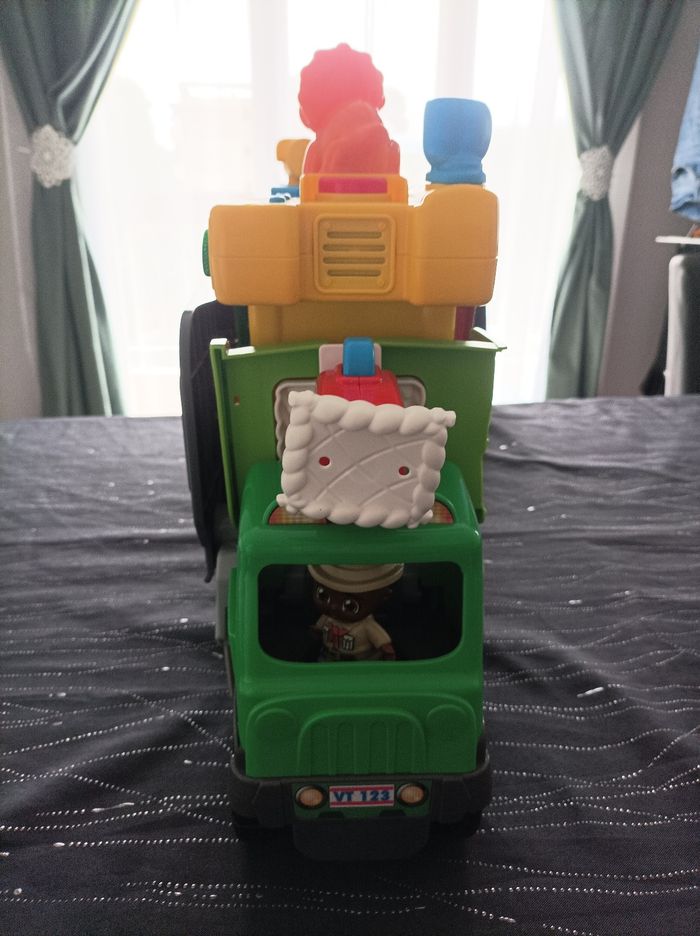 Camion dinosaures tutut - photo numéro 2