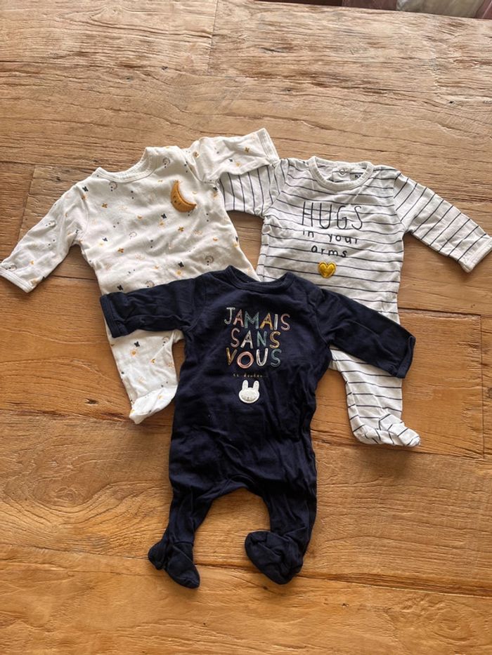 3 Pyjama 1 mois Kiabi