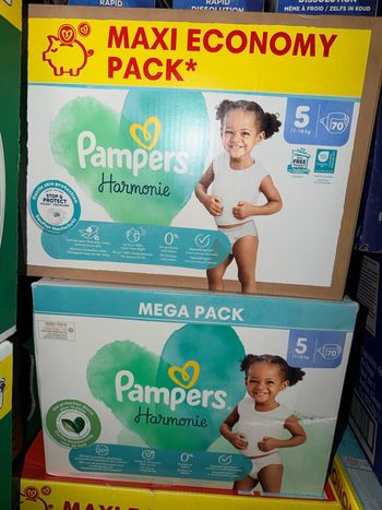 Pampers 