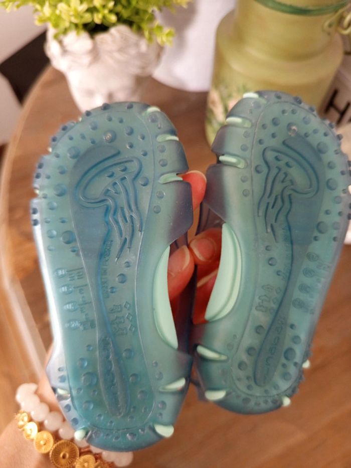Chaussures d'eau ( rivière) bleue/menthe t.22 - photo numéro 3