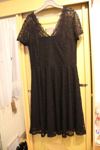 robe noir dentelle