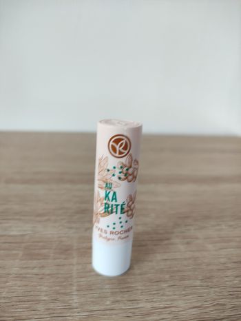 Baume lèvres "Yves Rocher"
