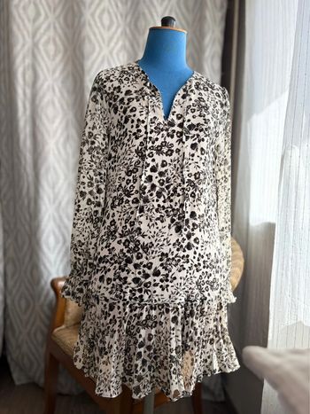 Robe a motif fleuri Elora - noir/blanc - taille 34/XS - en très bon état