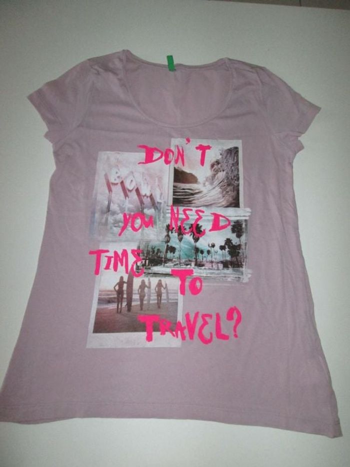 T-shirt Benetton en très bon état - Taille M