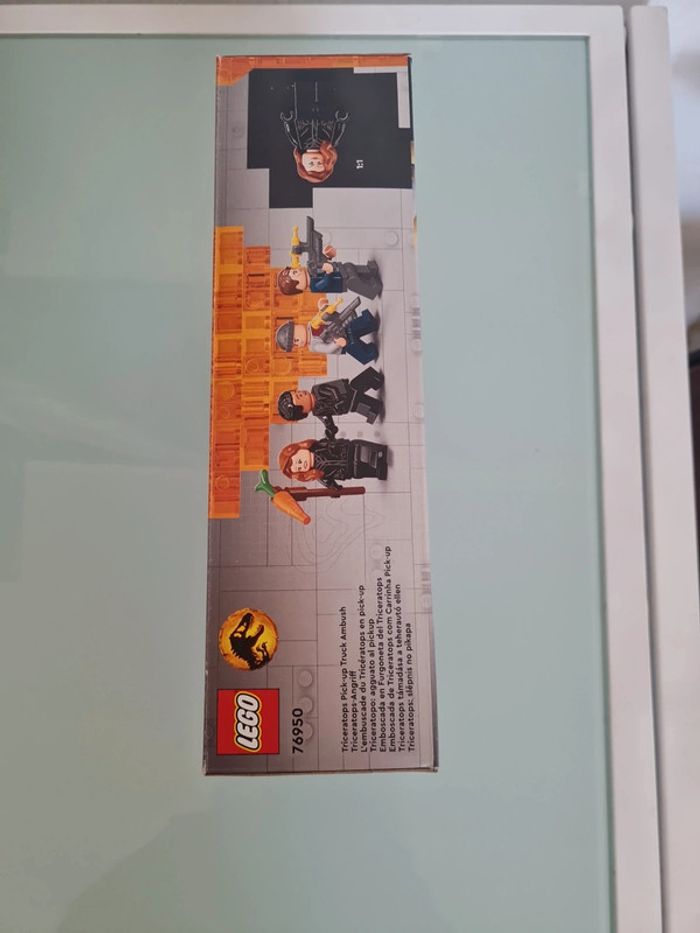 Lego jurassic world 76950 - triceratops et pick up - neuf - photo numéro 5