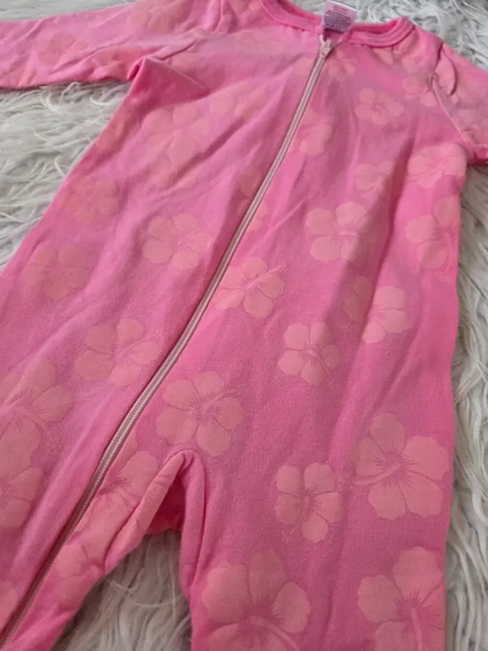 🤗 Pyjama fille 0/3mois Petit lem neuf - photo numéro 2