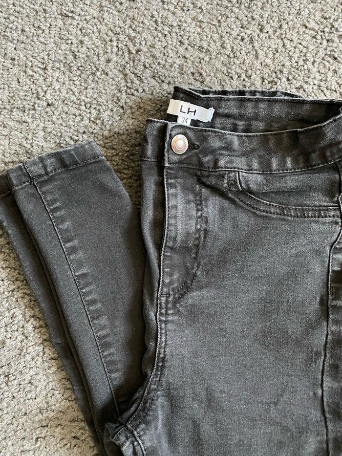 Lot de 4 pantalons/jeans taille 34 - photo numéro 2