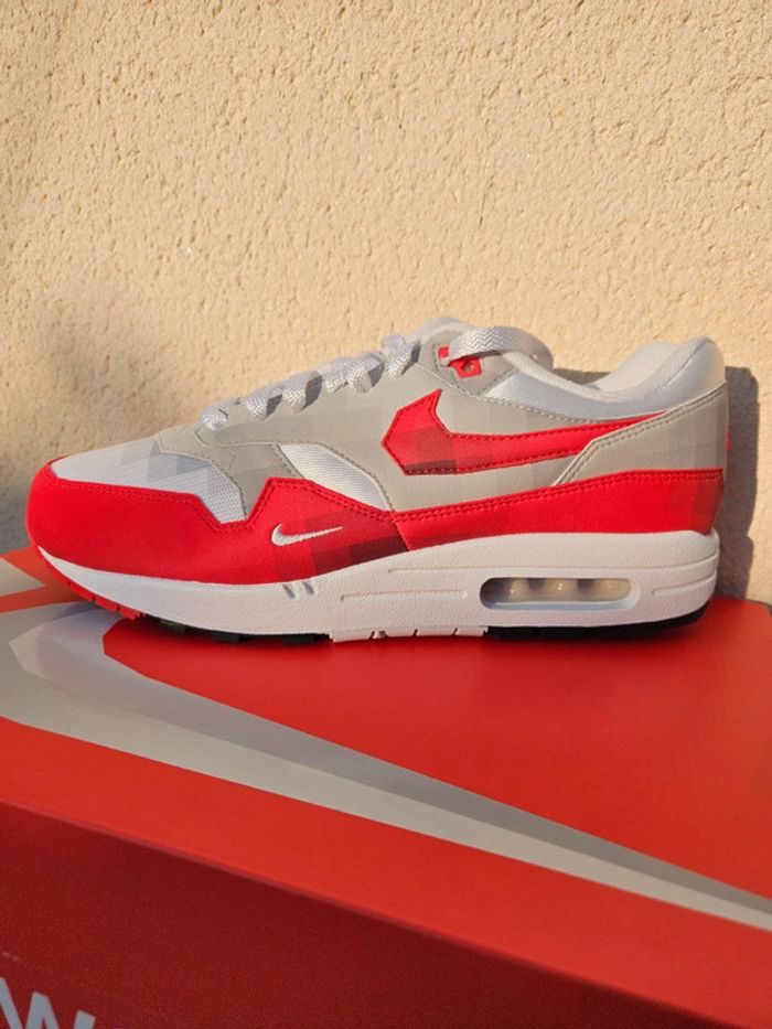 Nike Air Max 1 Swoosh Low Poly Taille 42,5 - photo numéro 3